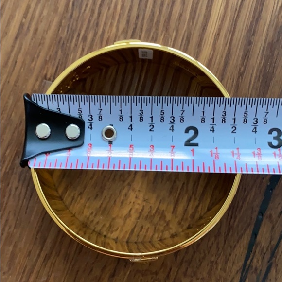 Coach - Picture 7 of 8